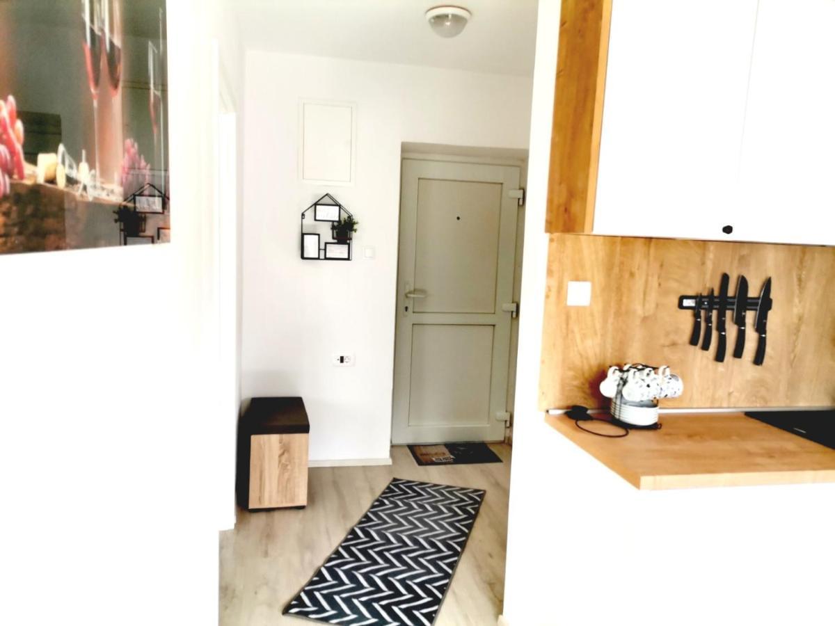 Apartman Anamaria Gospic Exterior photo