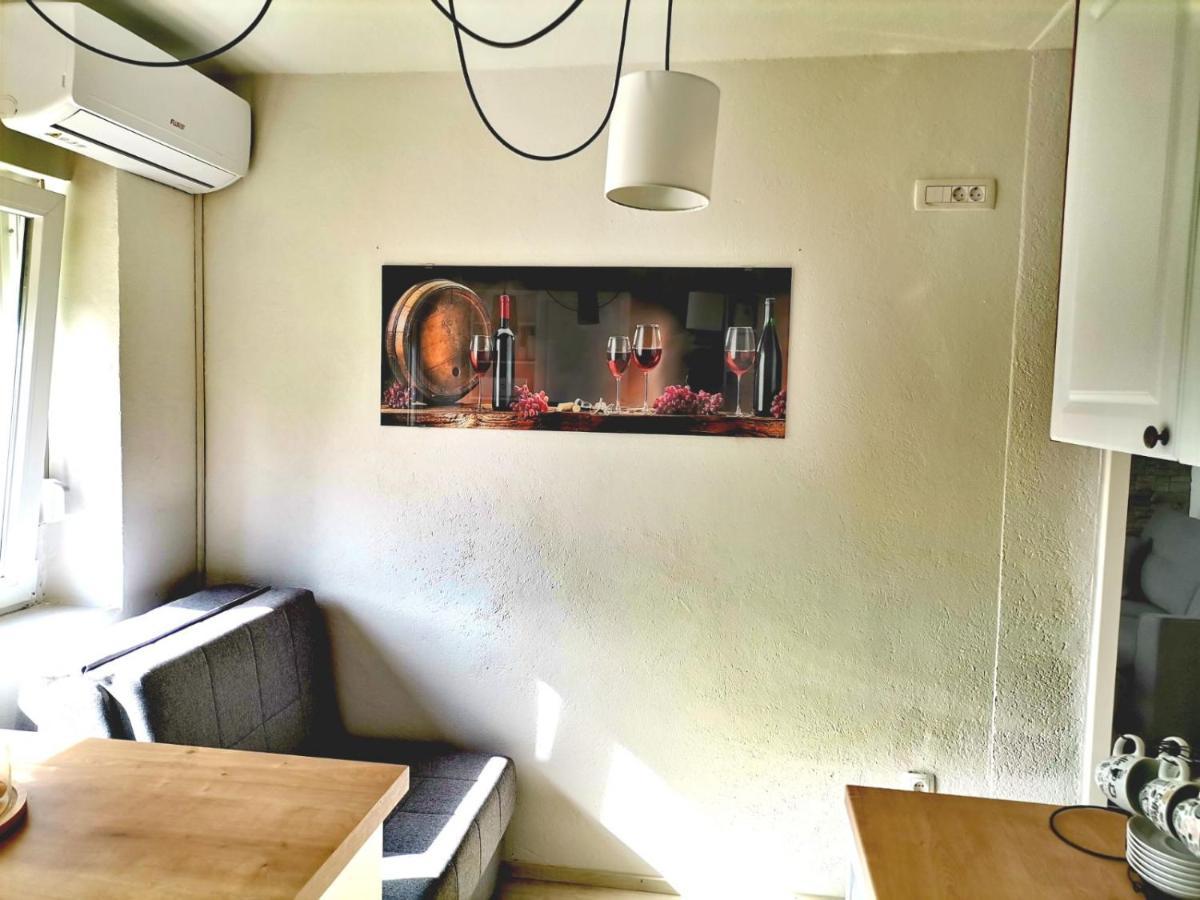 Apartman Anamaria Gospic Exterior photo